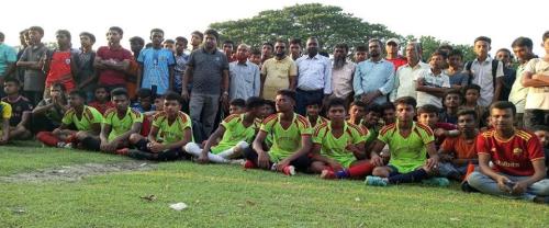 ৫০ তম জাতীয় স্কুল ফুটবল প্রতিযোগীতায় উপজেলা পর্যায়ে চ্যাম্পিয়ন হওয়ার পর আলোকচিত্র-02